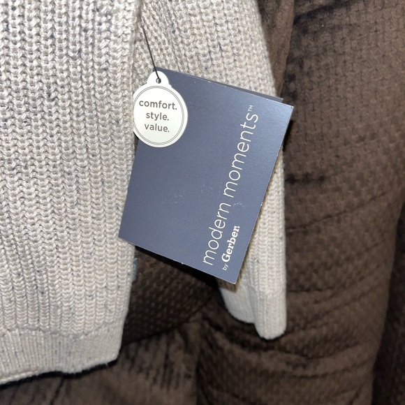 Boys size 18 months sweater NWT - Picture 2 of 4